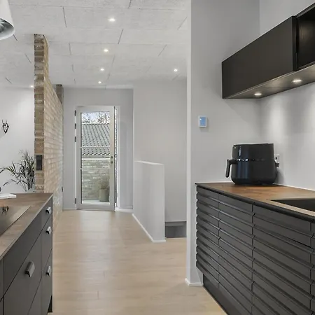 Dejligt Hus I Hyggelige Villa