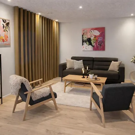 Villa Stylish In Near Legoland -4 Bedroom Incl Towels And Bed Linens Vejle